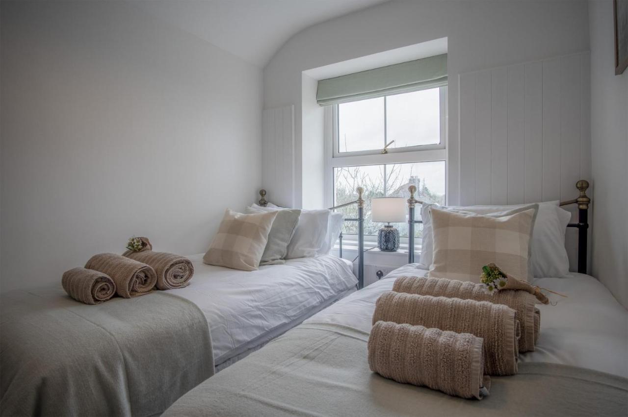 Elidyr Cottage - 3 Bedroom Cottage - アムロス エクステリア 写真